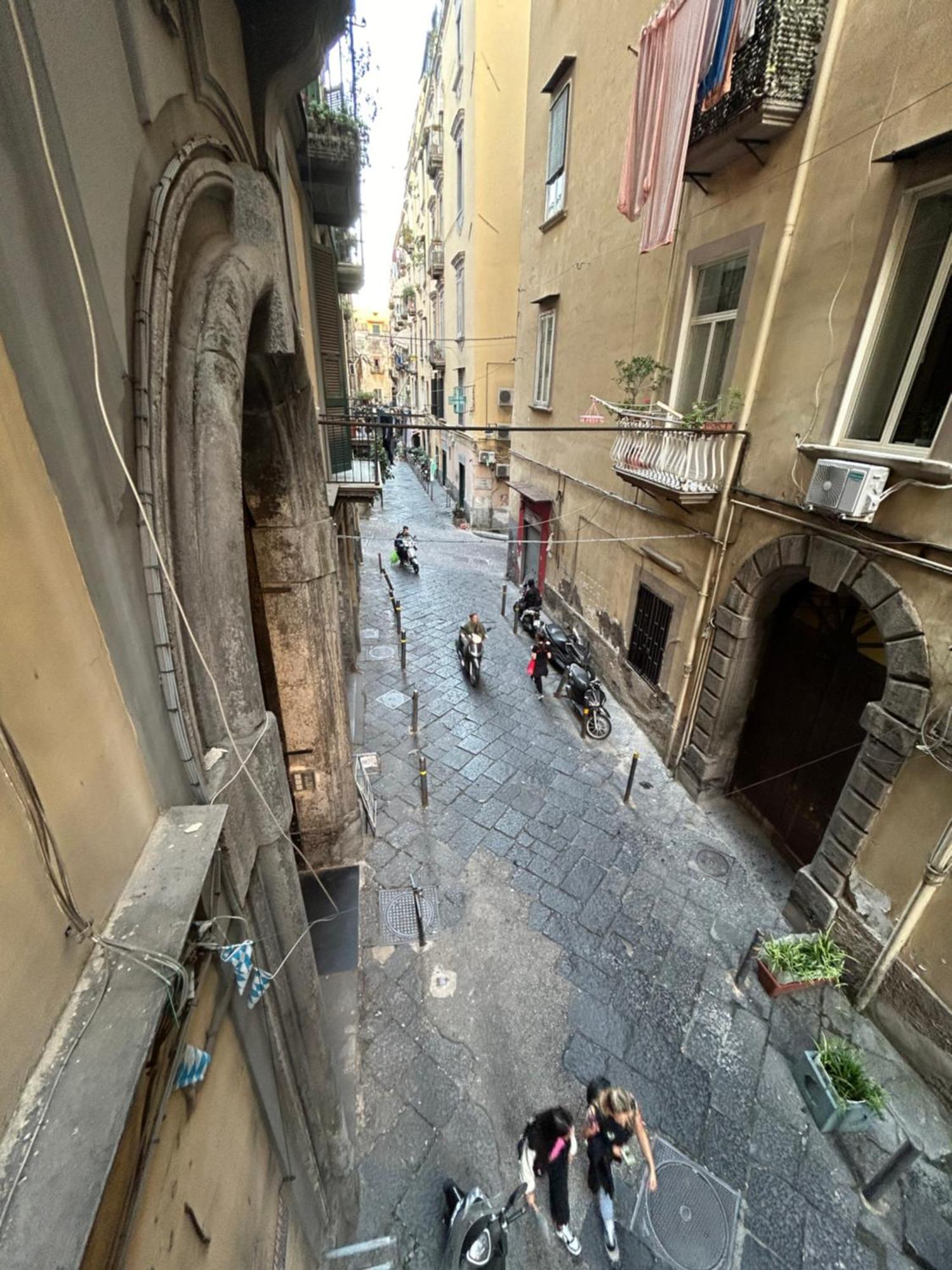 Anni Apartment Chiaia Napoli Eksteriør billede