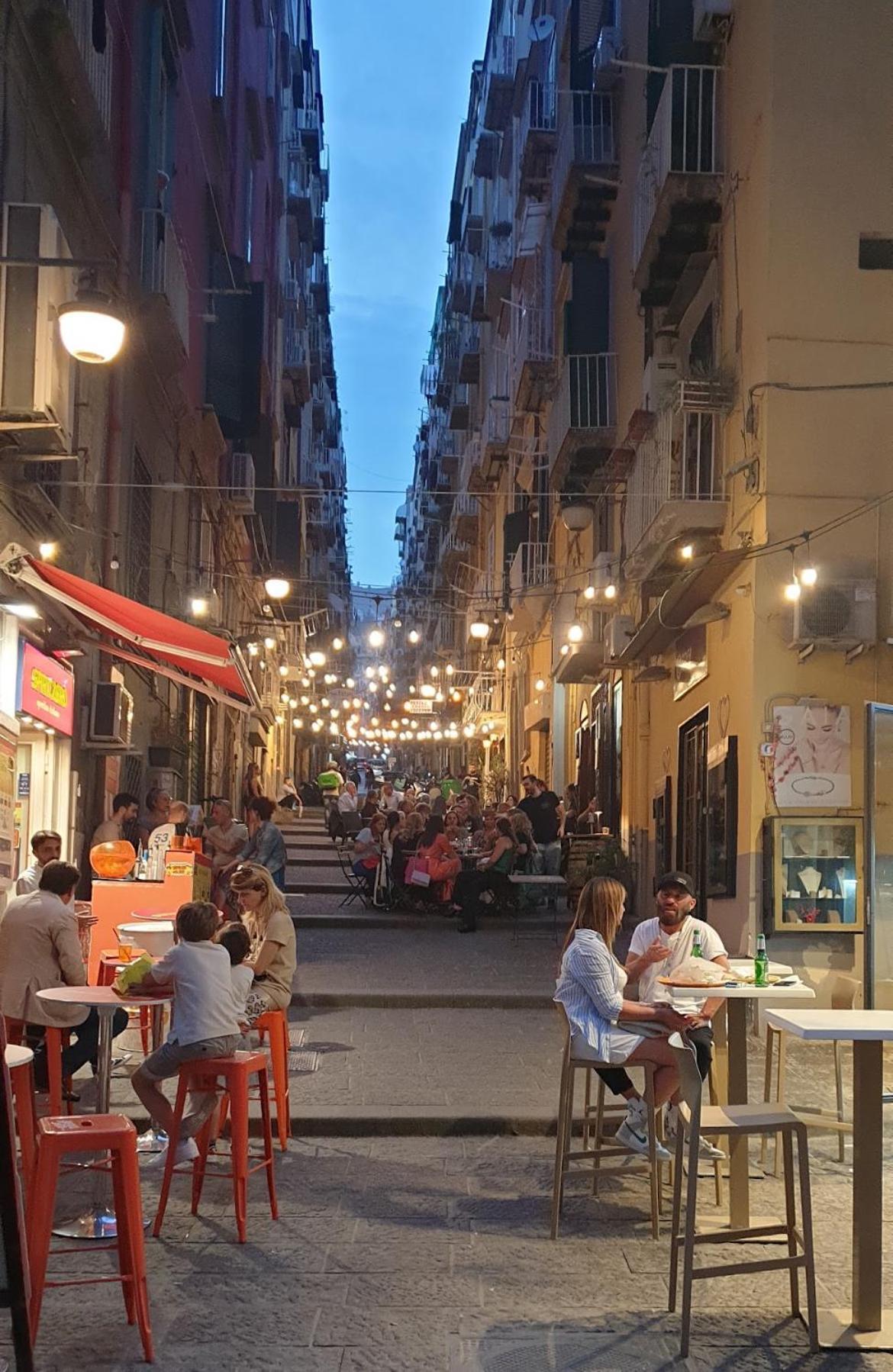 Anni Apartment Chiaia Napoli Eksteriør billede